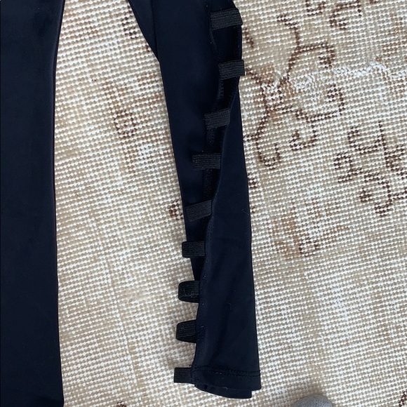 Onezie crop leggings - Picture 3 of 4